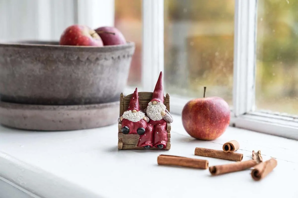 Santa Elmer & Max Rocking Chair διακοσμητικές φιγούρες 9,1cm. - Nääsgränsgården - Image 3