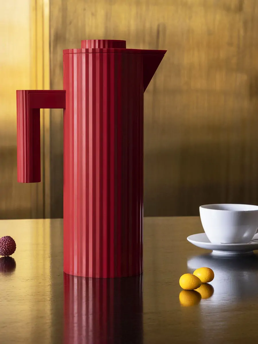 Plissé red ισοθερμική κανάτα 1lt. – ALESSI - Image 4