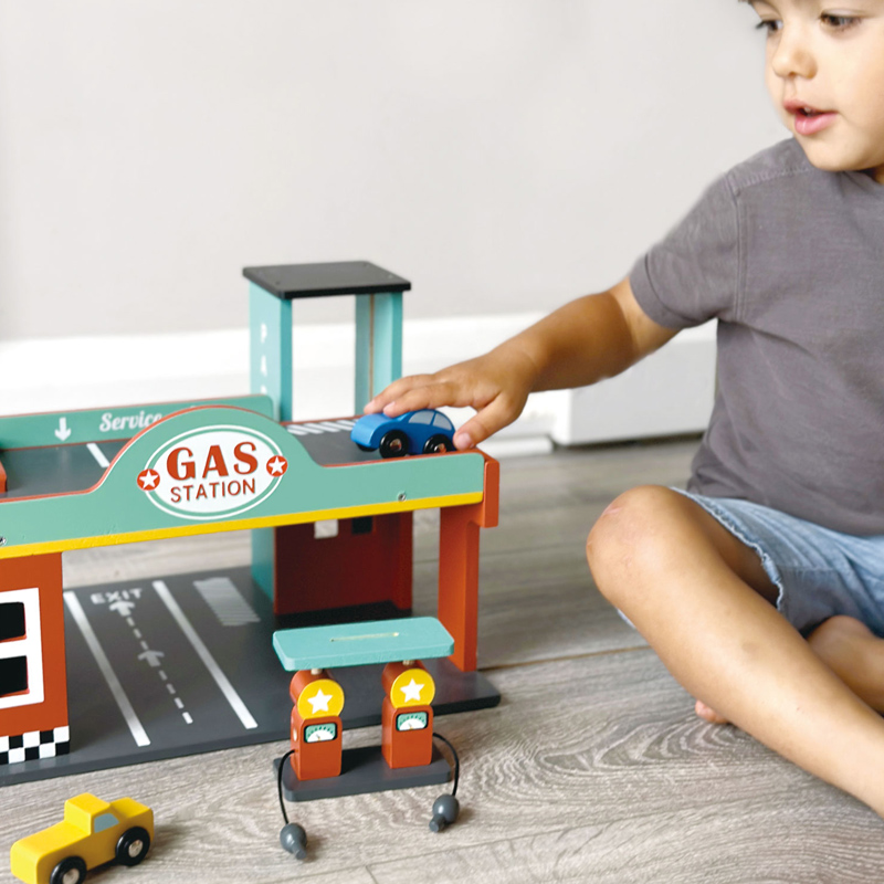 Βενζινάδικο σταθμός με αντλία και 3 οχήματα - Mentari - Image 2